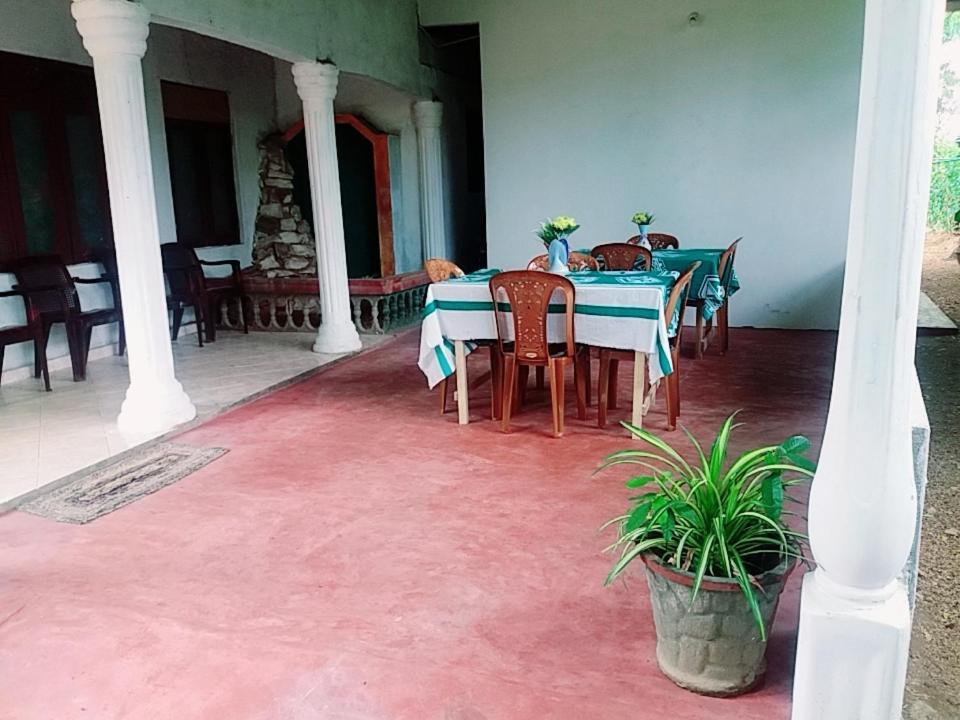 Hello Home Stay Habarana Exterior photo