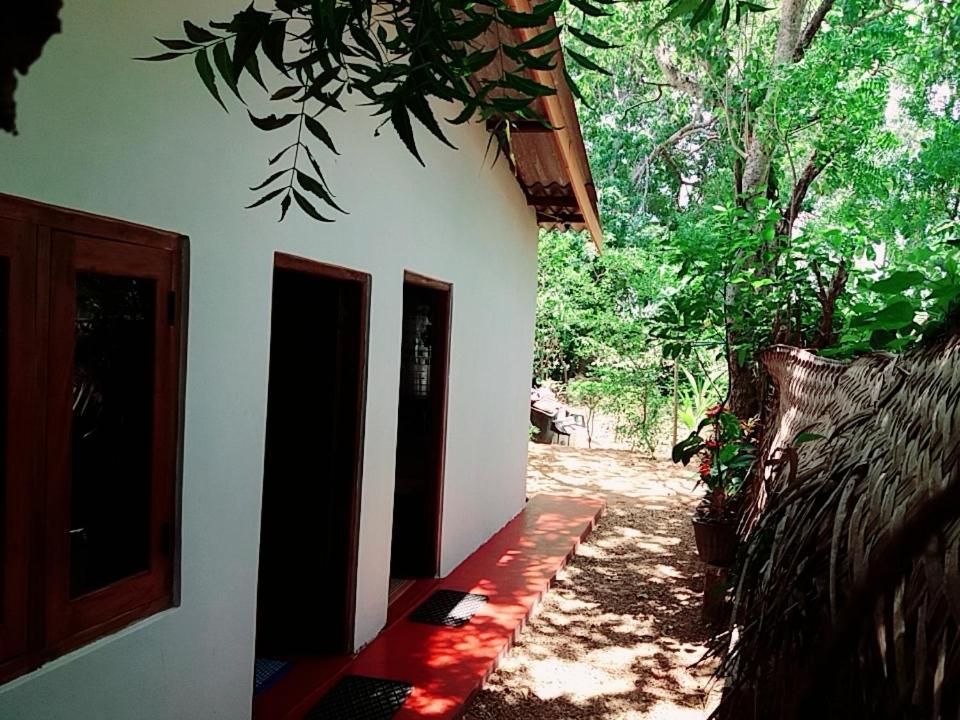 Hello Home Stay Habarana Exterior photo